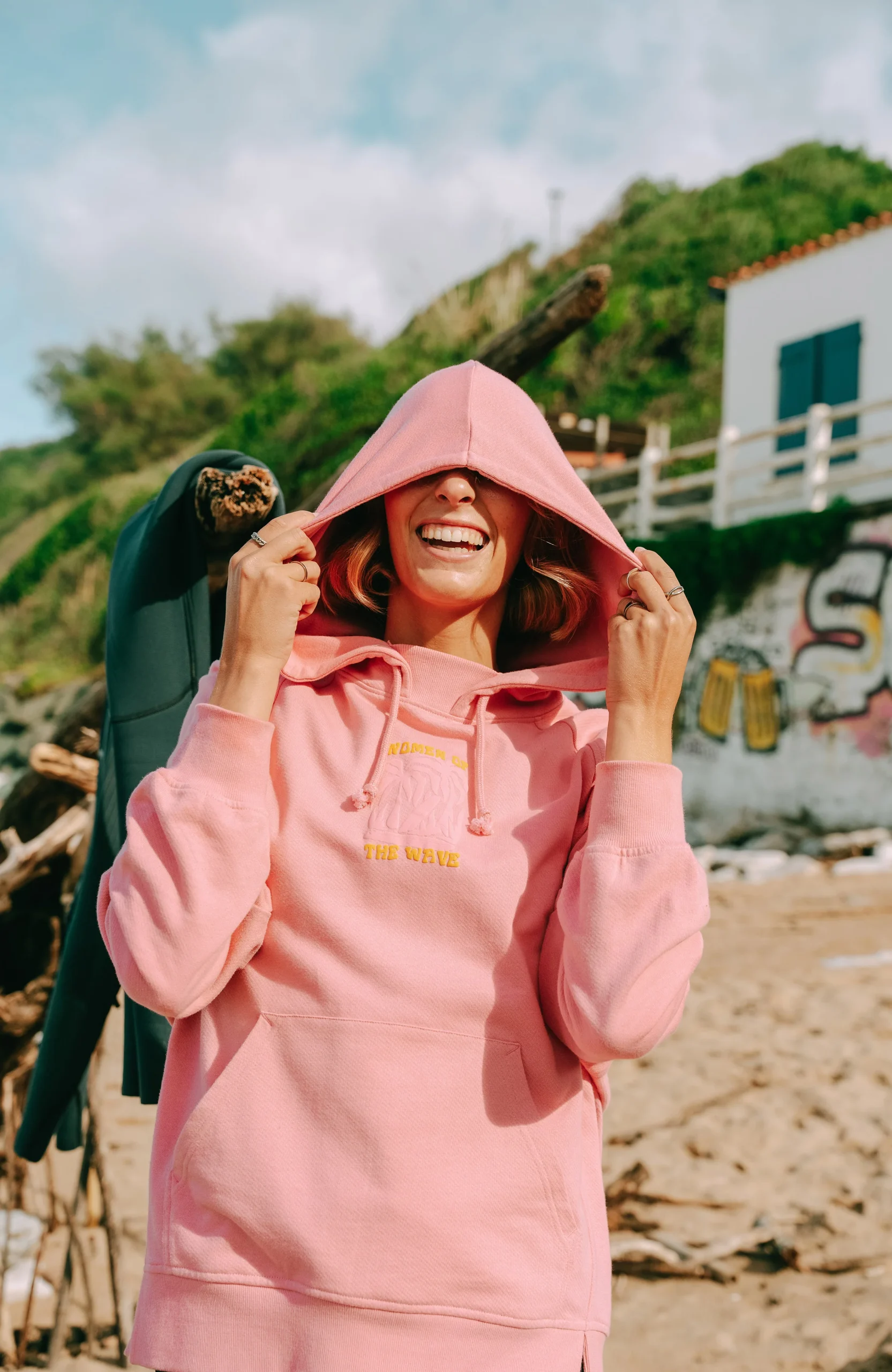 Women of the Wave hoodie | Desert Rose - Afbeelding 3